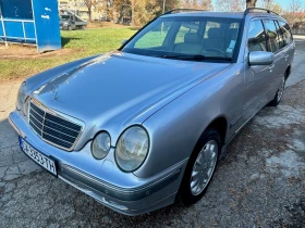     Mercedes-Benz E 200 //