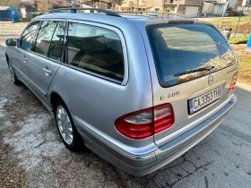     Mercedes-Benz E 200 //