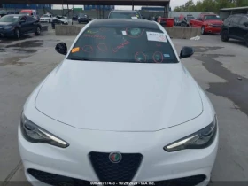 Alfa Romeo Giulia GIULIA VELOCE TI RWD минимални щети. топ цена - [7] 