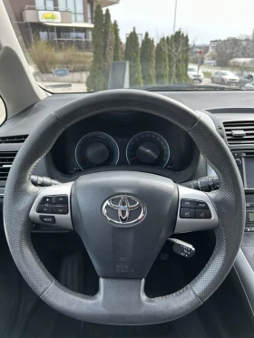 Toyota Auris 1.8 HYBRID, снимка 7