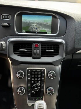 Обява за продажба на Volvo V40 D4 190 к.с. ~17 899 лв. - изображение 10