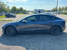 Обява за продажба на Tesla Model 3 RWD CARFAX * * АВТО КРЕДИТ * *  ~45 999 лв. - изображение 1