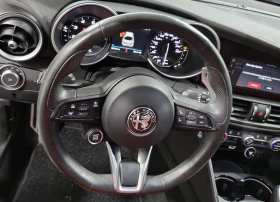 Alfa Romeo Giulia VELOCE - 47000 лв. / 24030.72 € - 12014172 11
