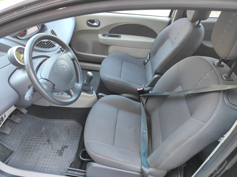 Renault Twingo 1.2 GT Turbo, снимка 8 - Автомобили и джипове - 52531588