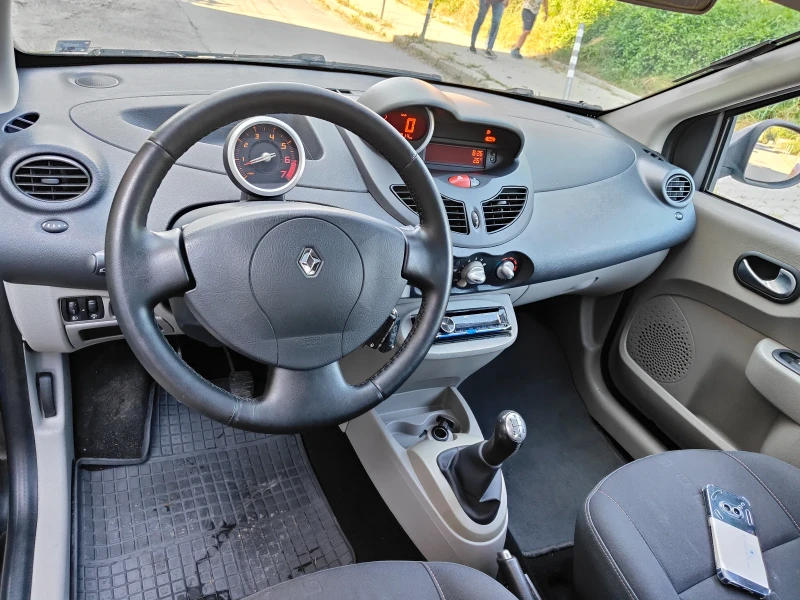 Renault Twingo 1.2 GT Turbo, снимка 7 - Автомобили и джипове - 52531588