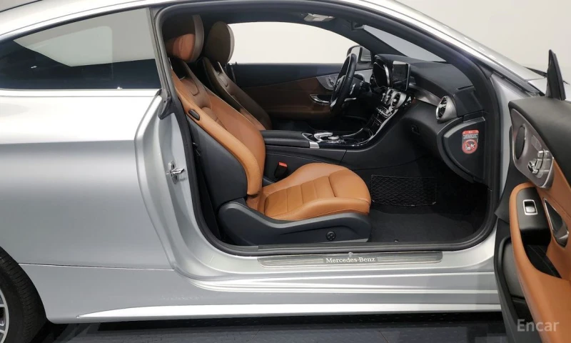 Mercedes-Benz C 220, снимка 10 - Автомобили и джипове - 52678485