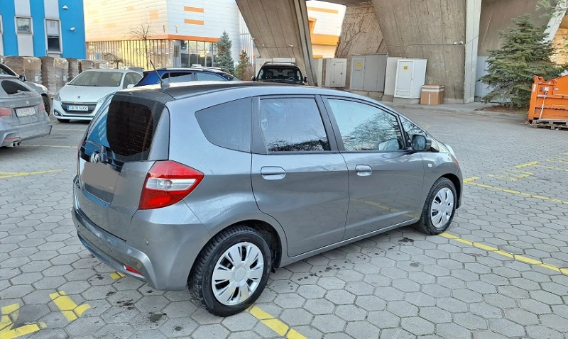 Honda Jazz Facelift, 2014, снимка 6 - Автомобили и джипове - 52931767