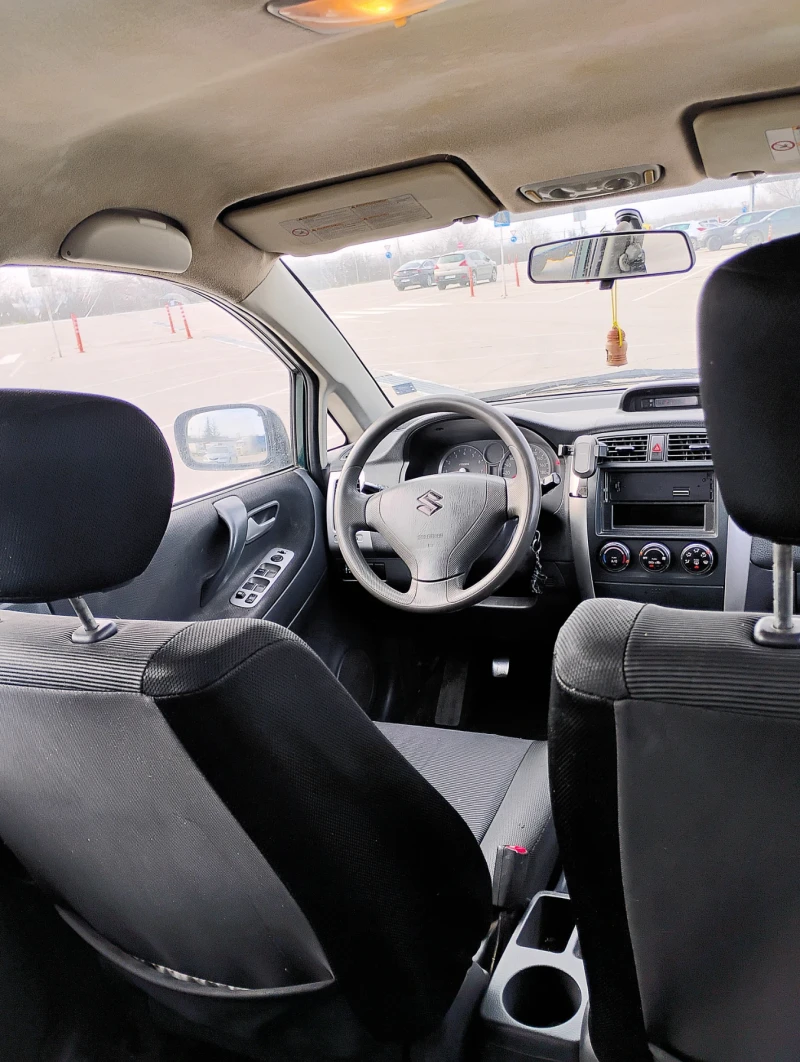 Suzuki Liana 1.3 16V, снимка 10 - Автомобили и джипове - 53152382