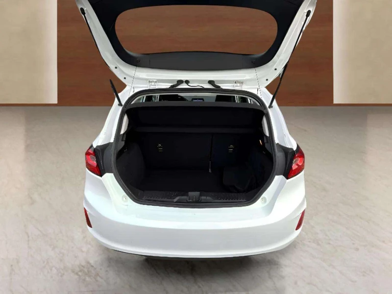 Ford Fiesta 1.1 L, снимка 9 - Автомобили и джипове - 53502176