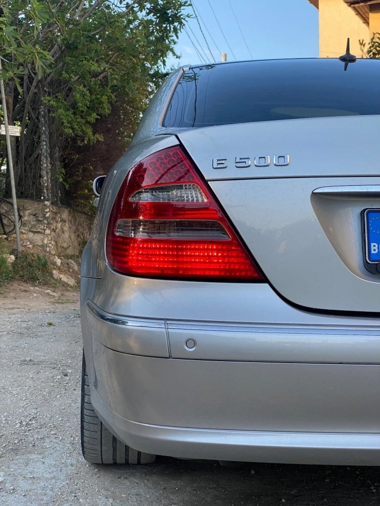 Mercedes-Benz E 500, снимка 2 - Автомобили и джипове - 47299688