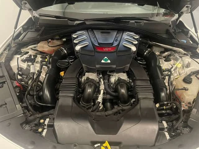 Alfa Romeo Giulia * Quadrifoglio * , снимка 12 - Автомобили и джипове - 54766319