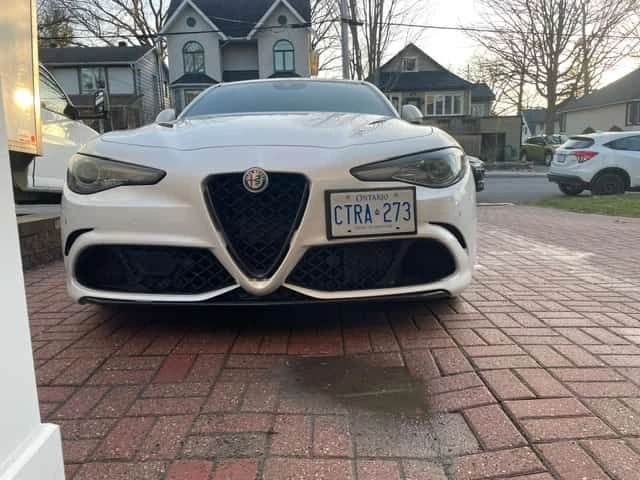 Alfa Romeo Giulia * Quadrifoglio * 