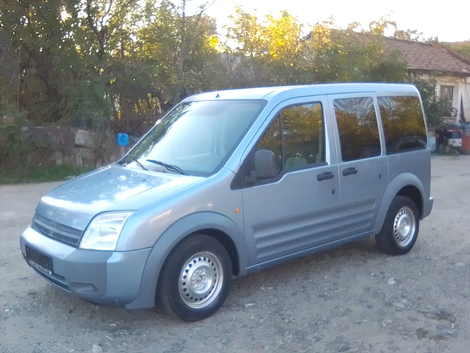 Ford Connect 1, 8TDci TOURNEO - изображение 6