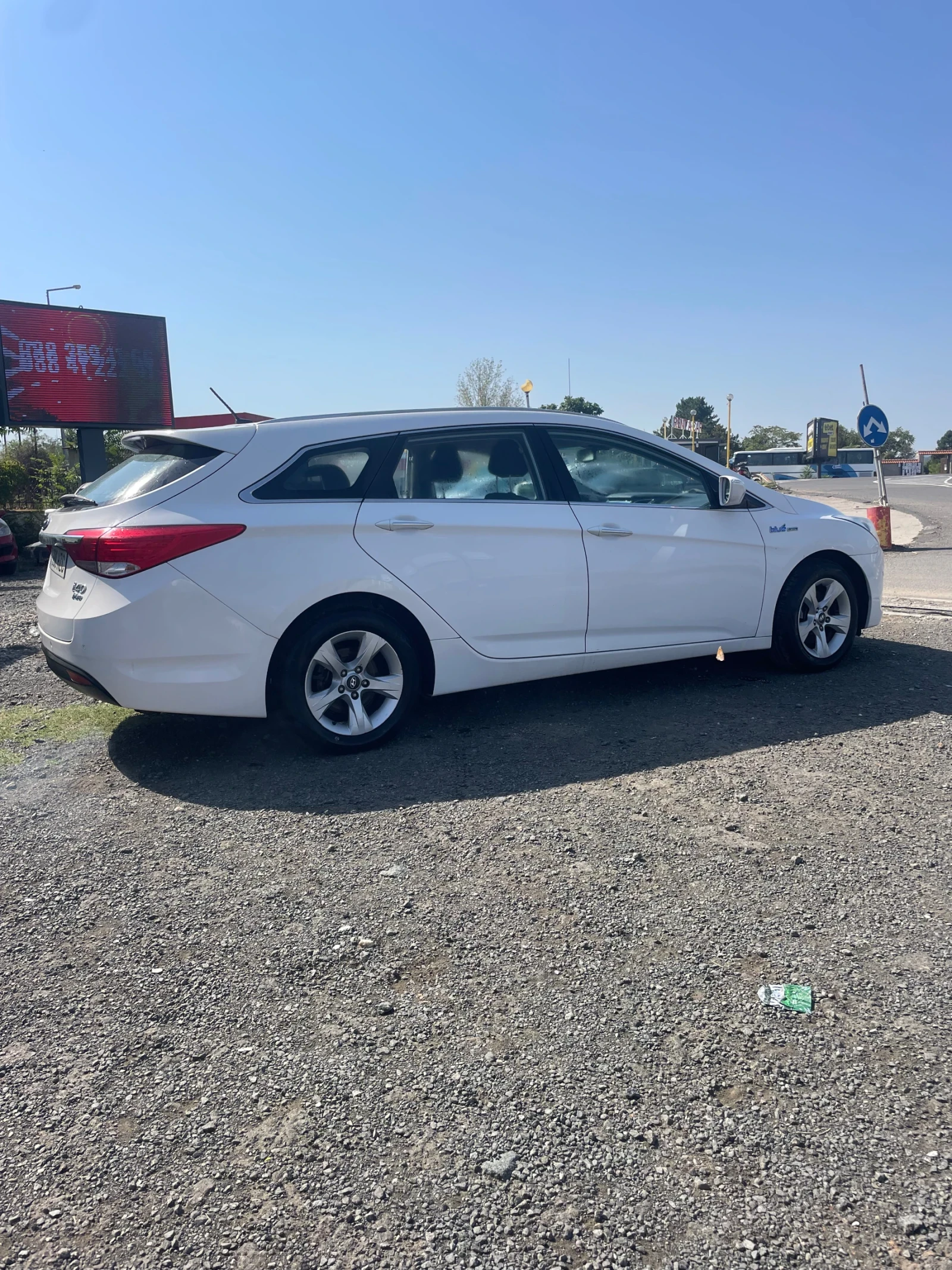Hyundai I40 1.7CRDI - изображение 7
