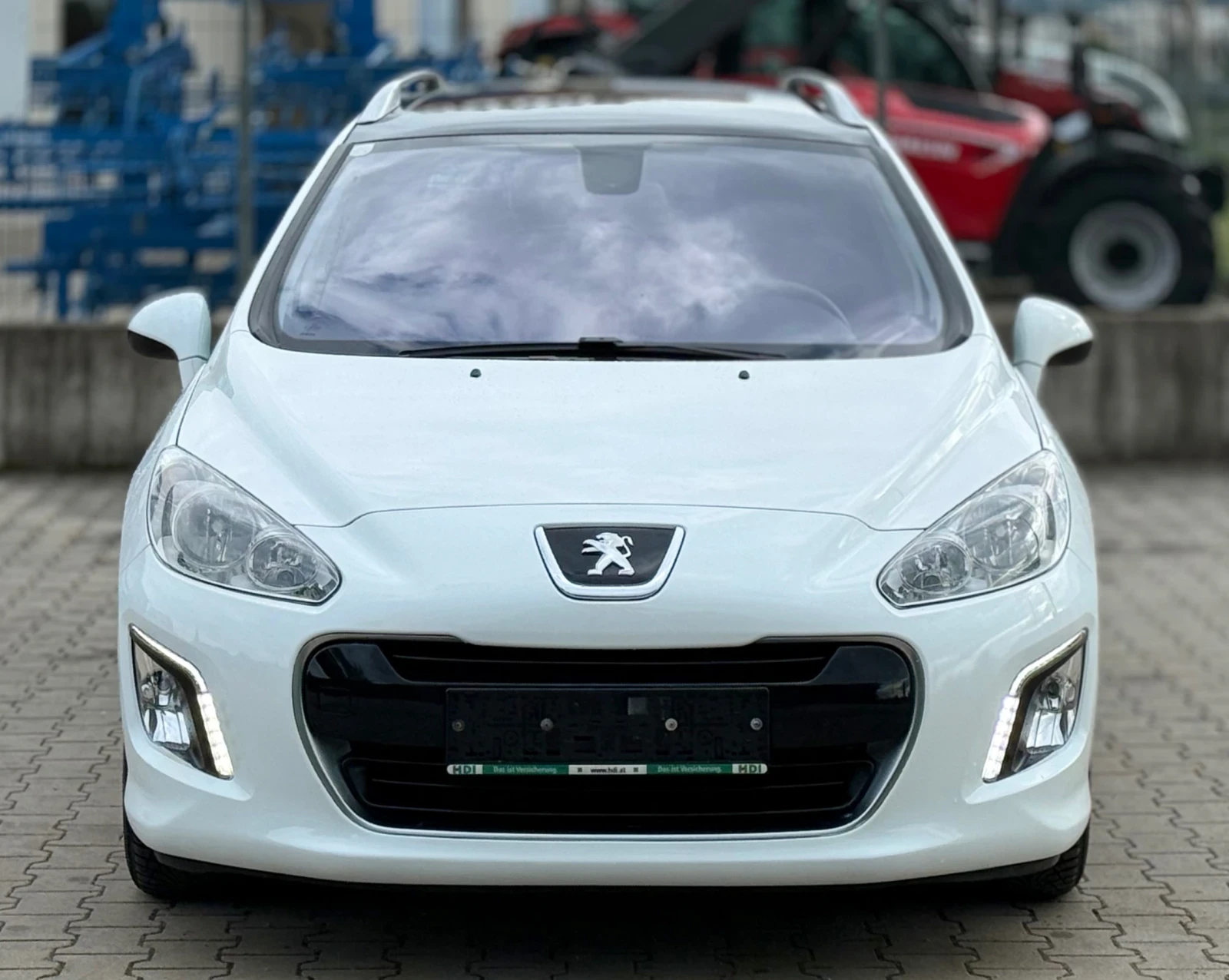 Peugeot 308 1.6i * Климатроник* * Face-Lift* * Серв.история*  - изображение 2