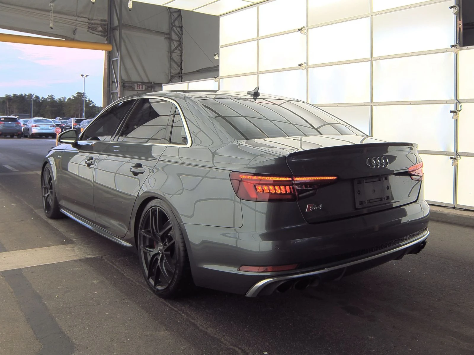 Audi S4 2018* RPESTIGE* DIGITAL* B&O* МАСАЖ* MAGMA RED* KE - изображение 5