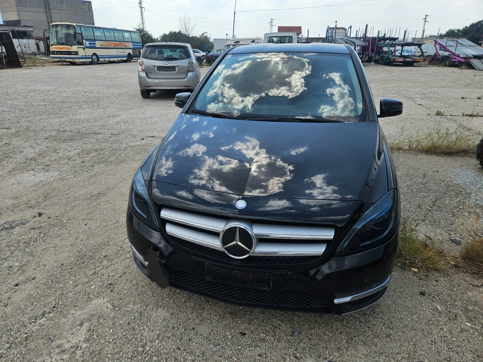 Mercedes-Benz B 180 18dizel -109ks-2014god-651kod - изображение 3