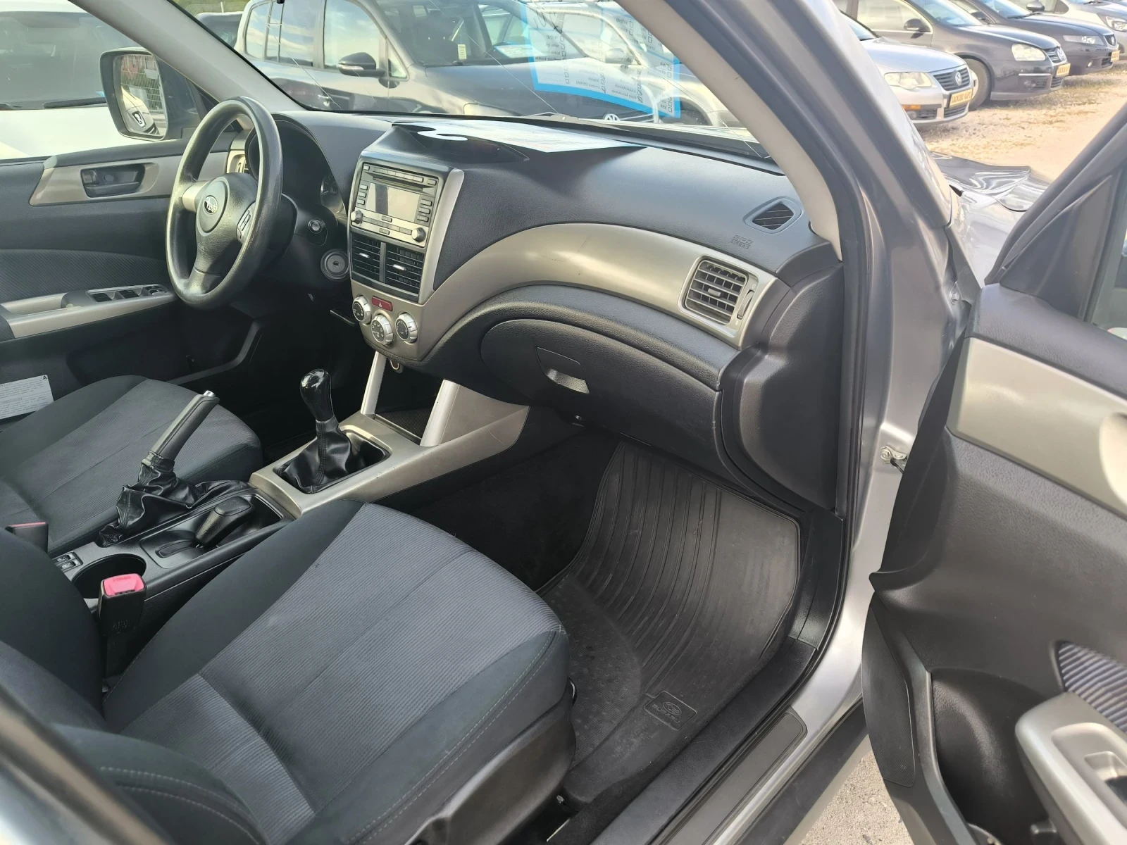 Subaru Forester 2.0i - изображение 7