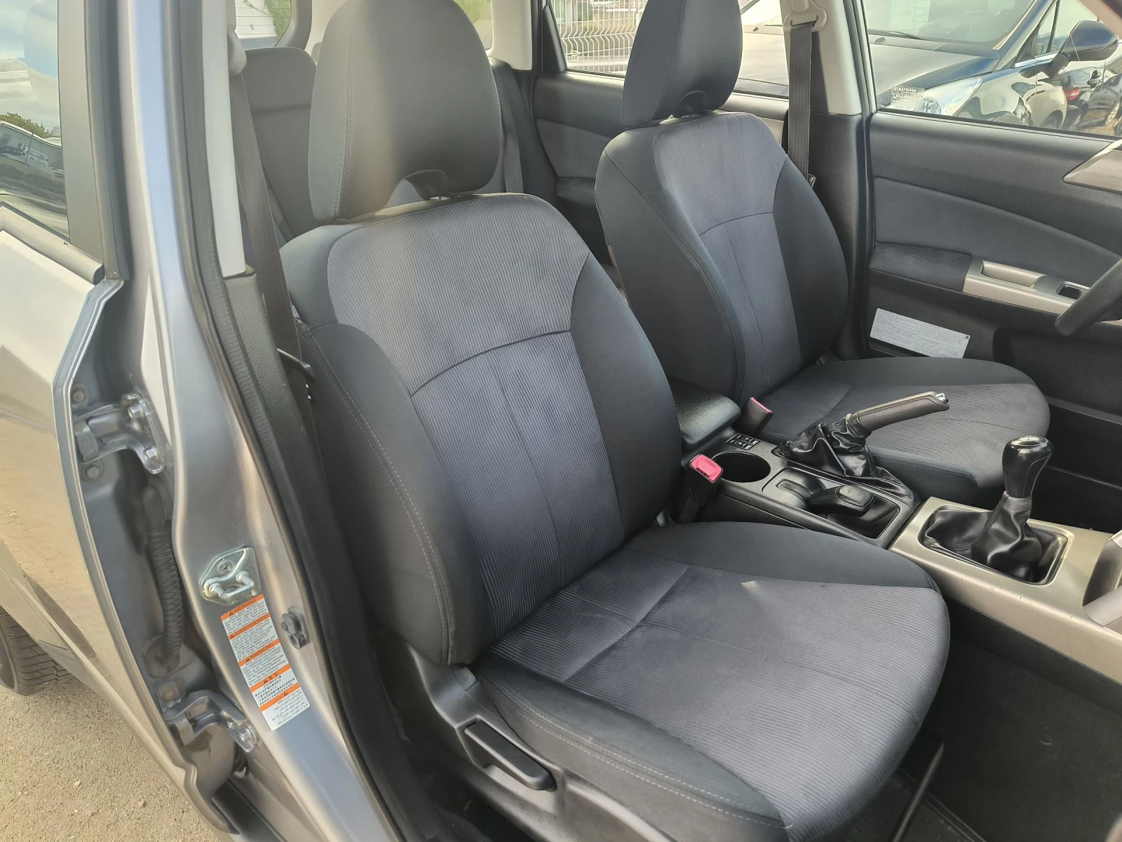 Subaru Forester 2.0i - изображение 8