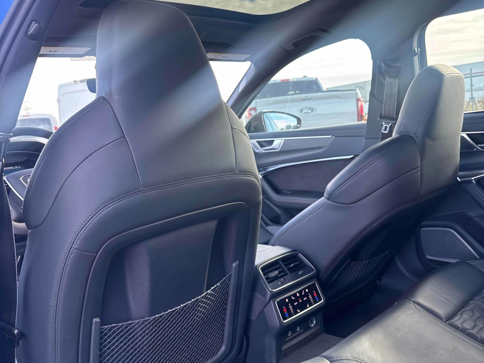 Audi Rs6 CARFAX * *   * *  | Mobile.bg   13