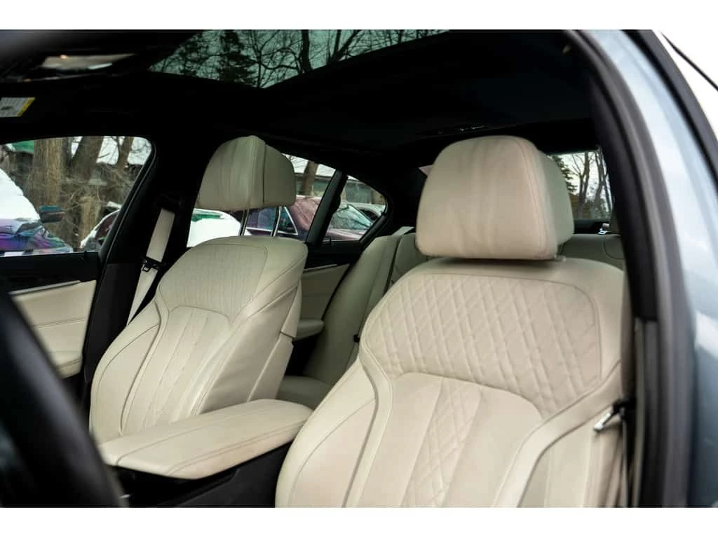 BMW 540 i xDrive| CARFAX| МАСАЖИ | 360 | HARMAN KARDON , снимка 10 - Автомобили и джипове - 53953145