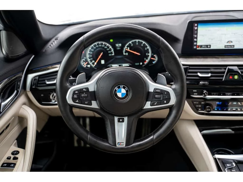 BMW 540 i xDrive| CARFAX| МАСАЖИ | 360 | HARMAN KARDON , снимка 12 - Автомобили и джипове - 53953145