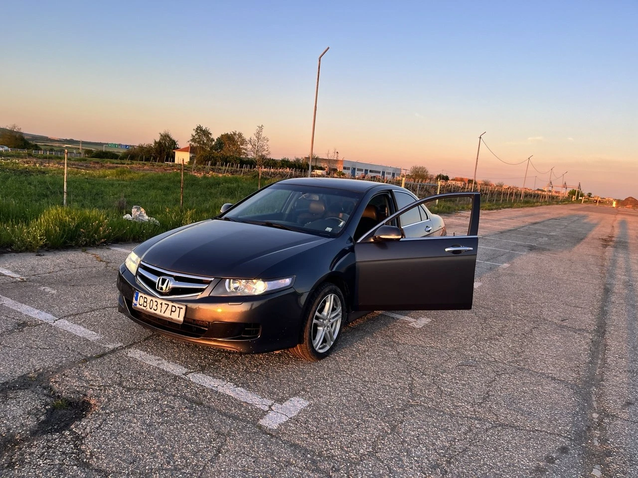 Honda Accord 2.2, снимка 5 - Автомобили и джипове - 54496165