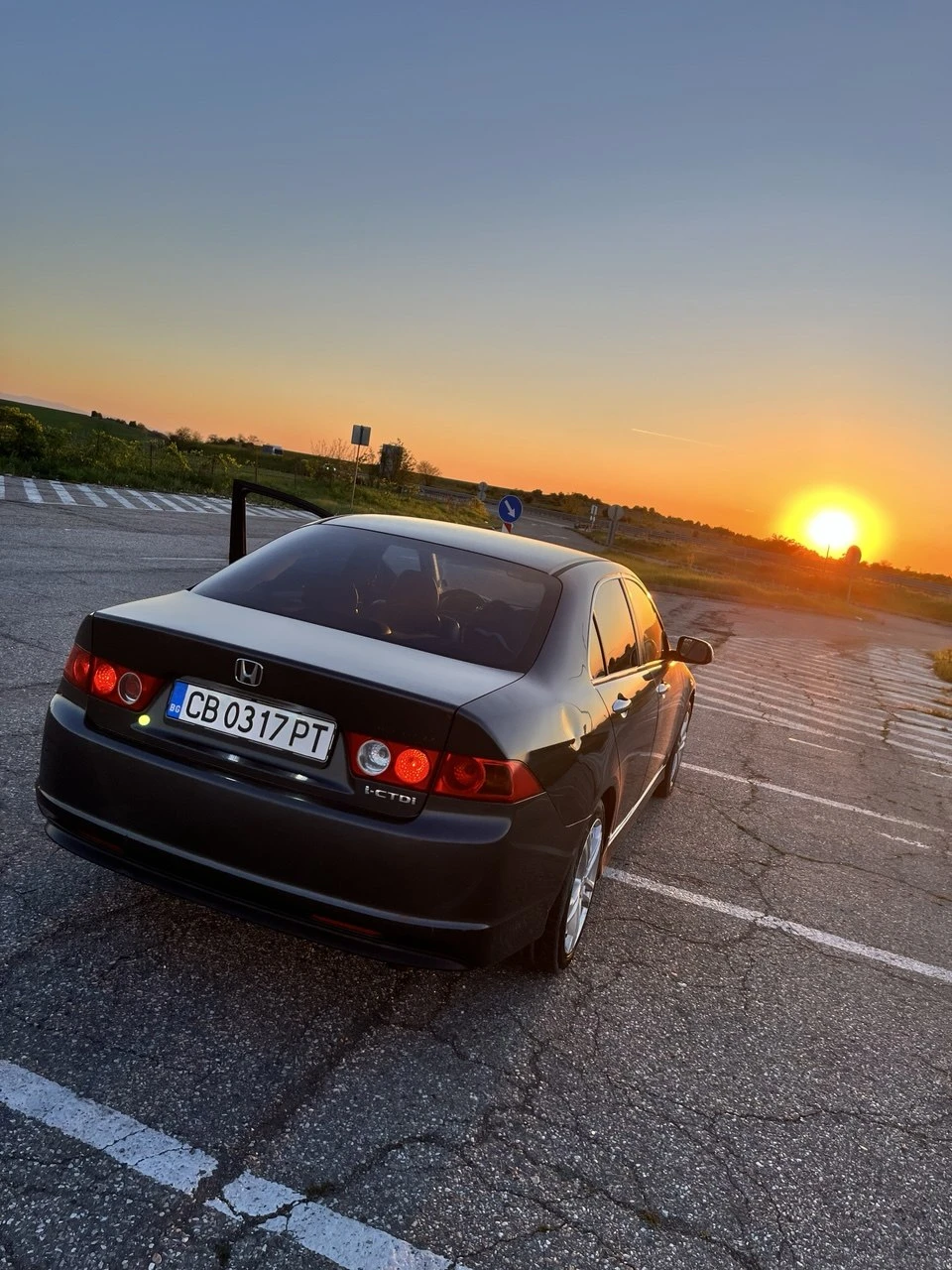 Honda Accord 2.2, снимка 3 - Автомобили и джипове - 54496165
