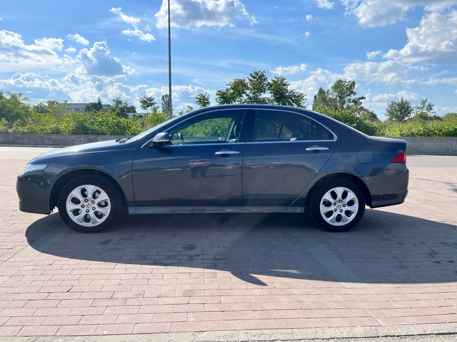 Honda Accord, снимка 15 - Автомобили и джипове - 54496165