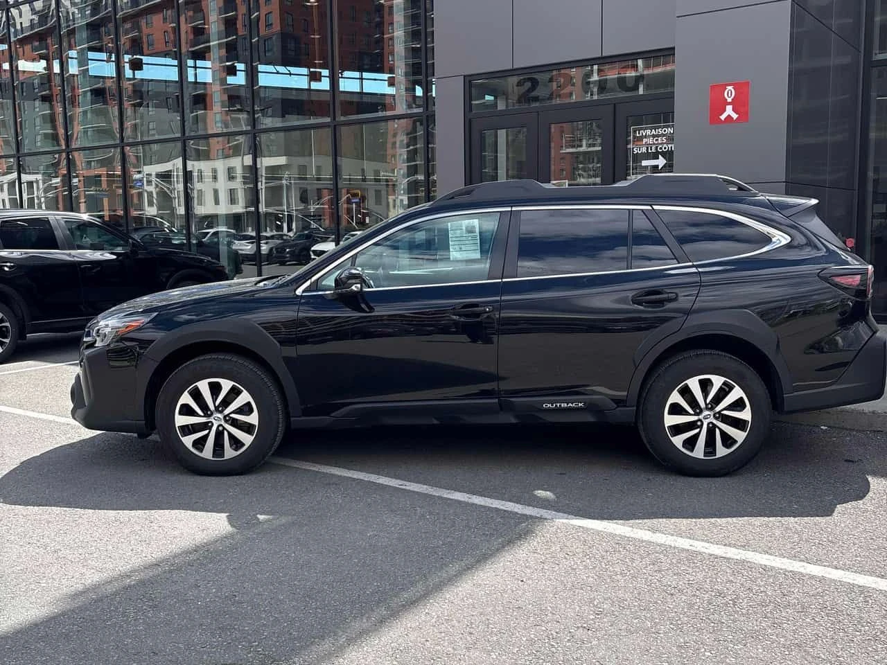 Subaru Outback * Touring * ПРЕДСТАВИТЕЛСТВО * ДИСТРОНИК * ПОДГРЕВ, снимка 2 - Автомобили и джипове - 54524776