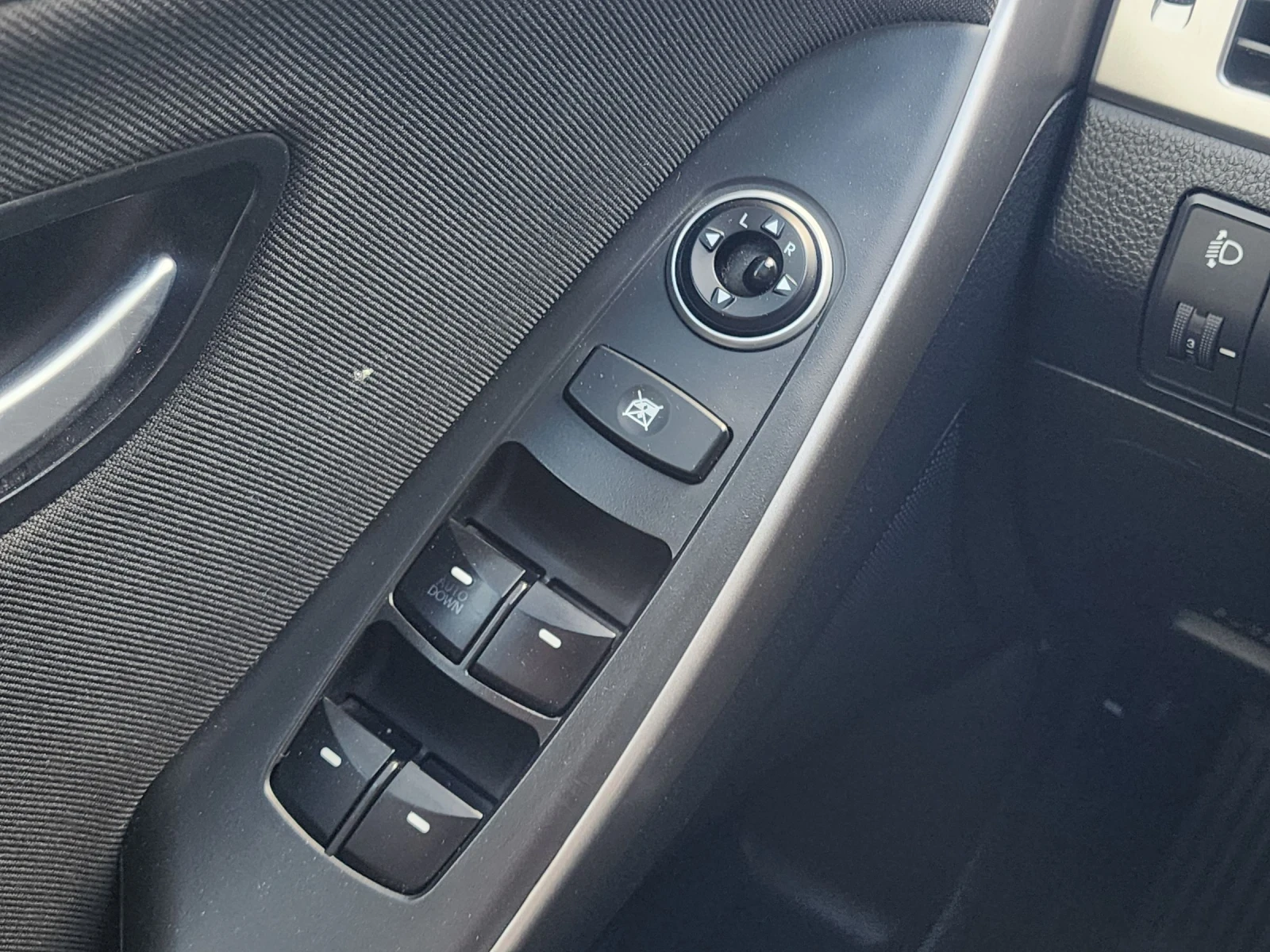 Hyundai I30 1.6 CRDI, снимка 11 - Автомобили и джипове - 54563622