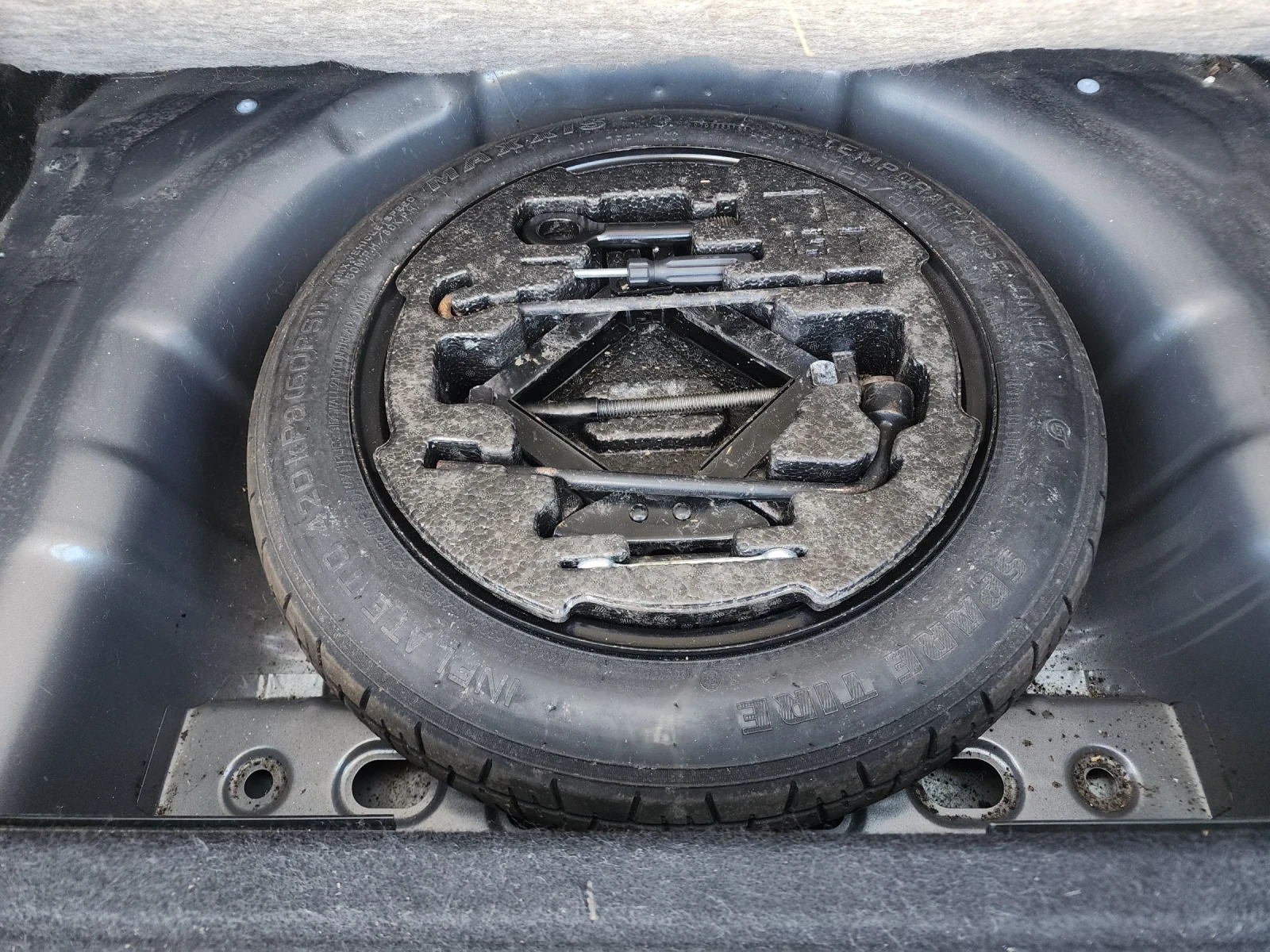 Hyundai I30 1.6 CRDI, снимка 15 - Автомобили и джипове - 54563622