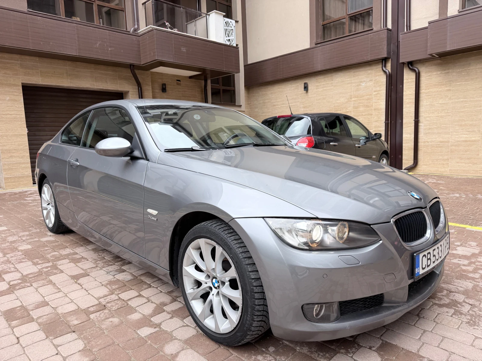 BMW 320 X-Drive, снимка 2 - Автомобили и джипове - 54740249