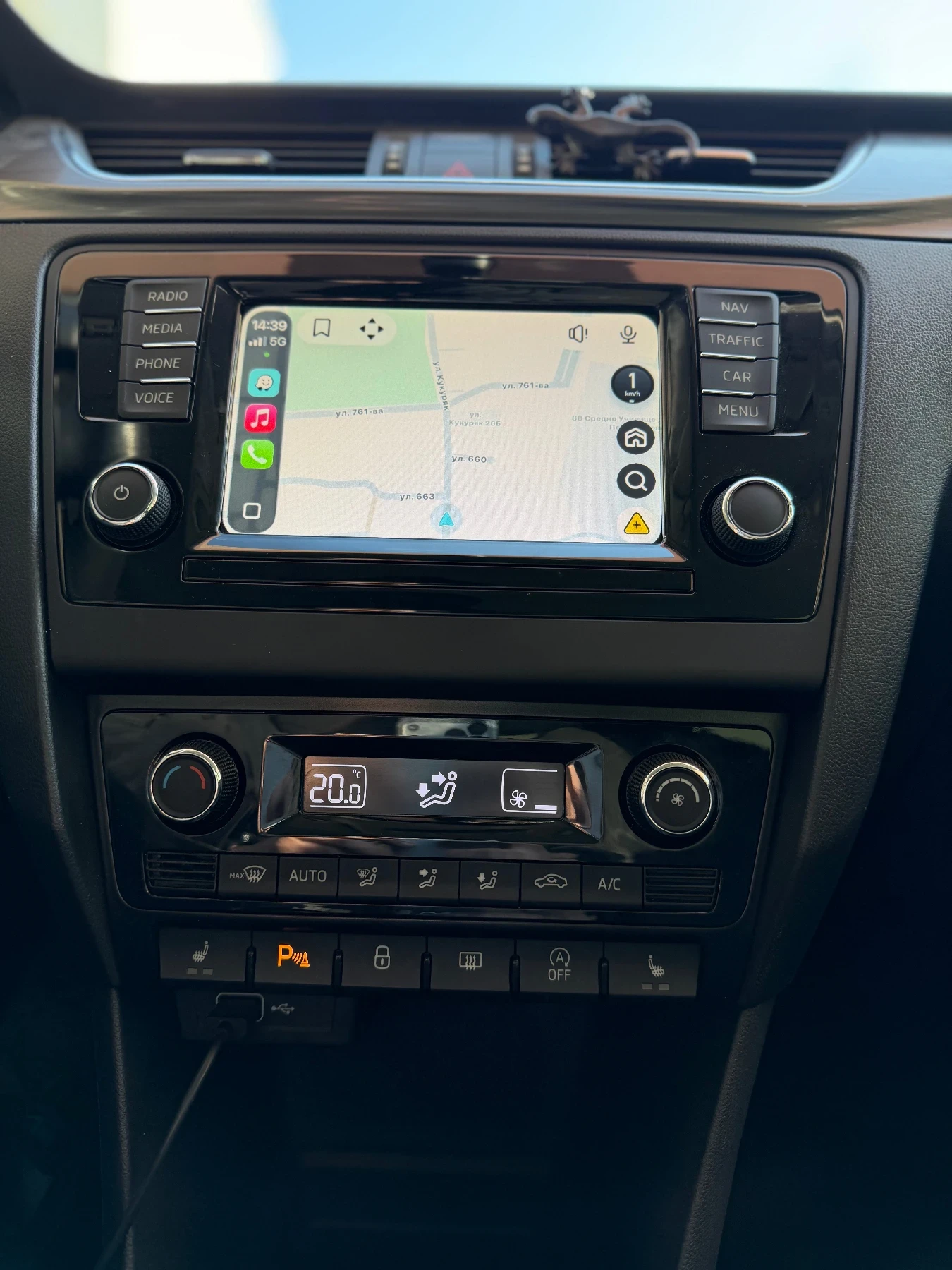 Skoda Rapid, снимка 4 - Автомобили и джипове - 54768932