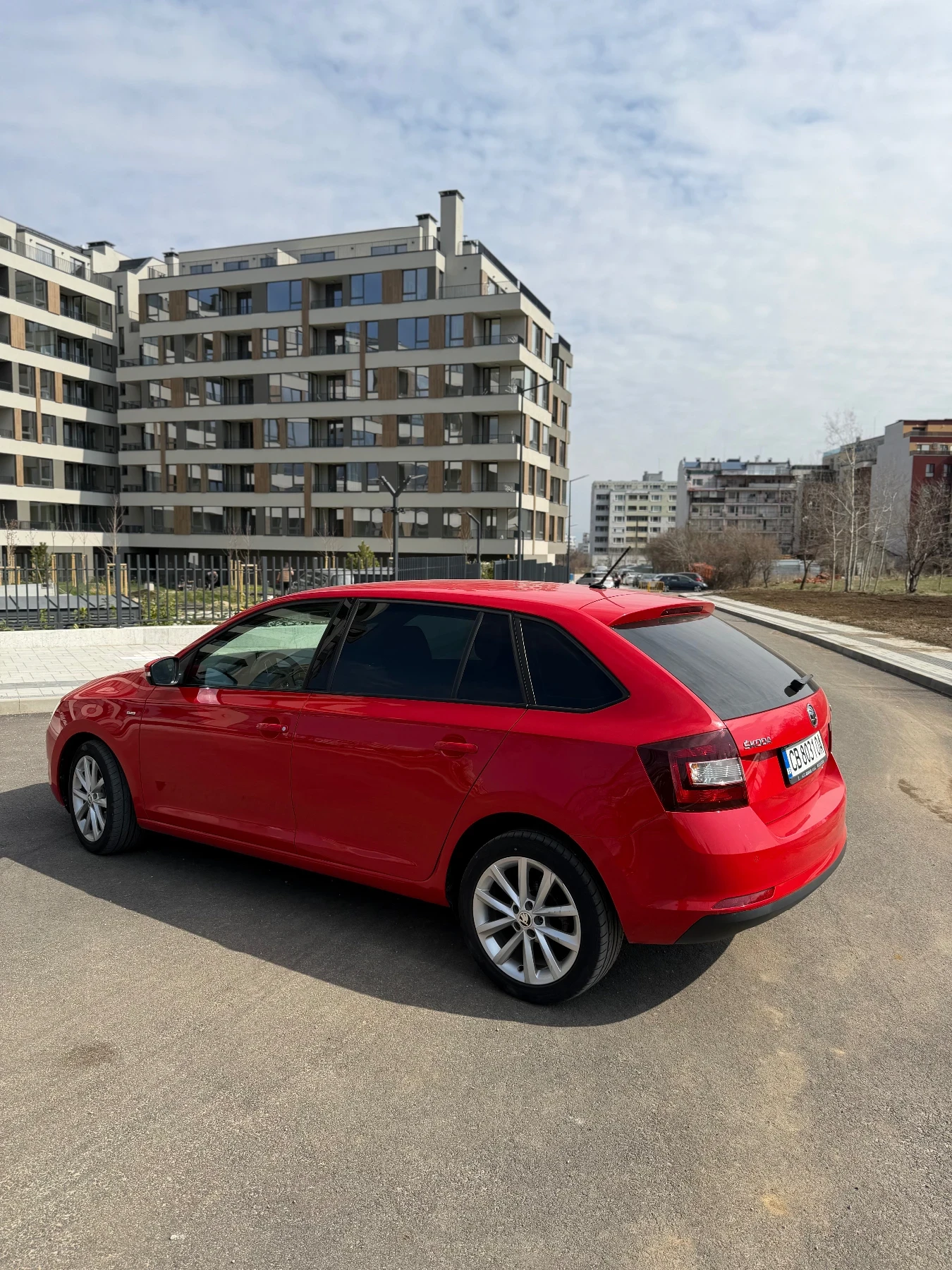 Skoda Rapid, снимка 3 - Автомобили и джипове - 54768932