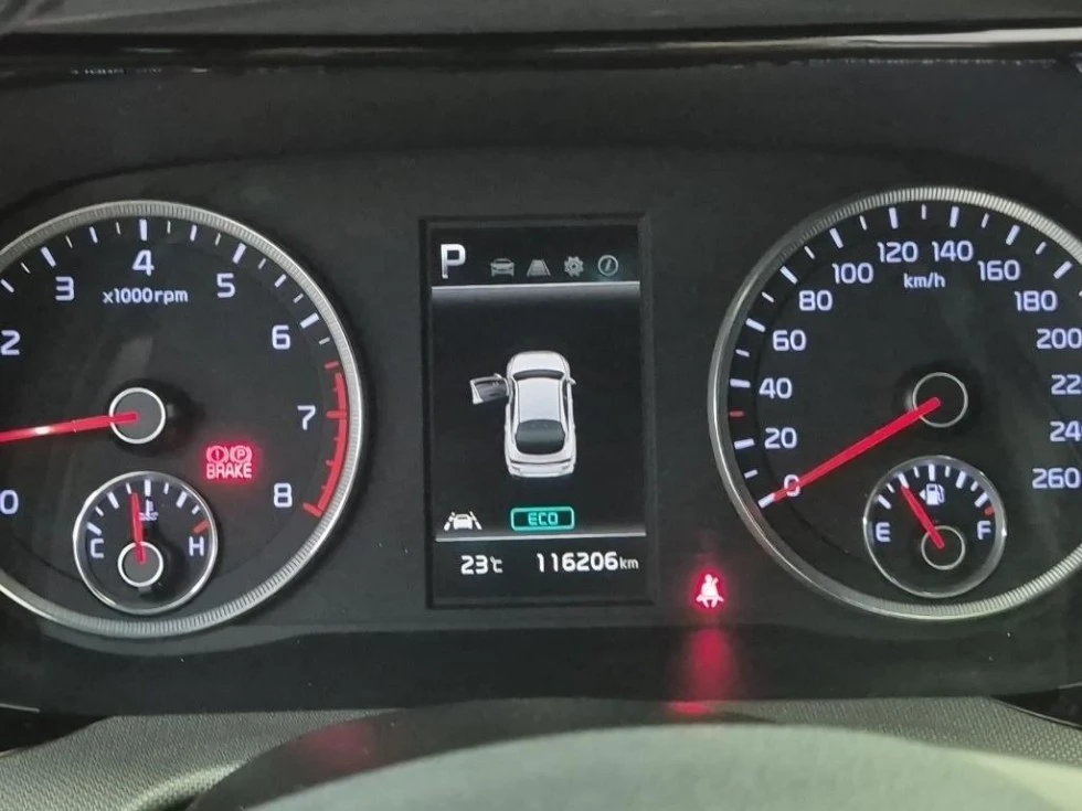 Kia K5 С Фабрична Газ, снимка 6 - Автомобили и джипове - 55130286