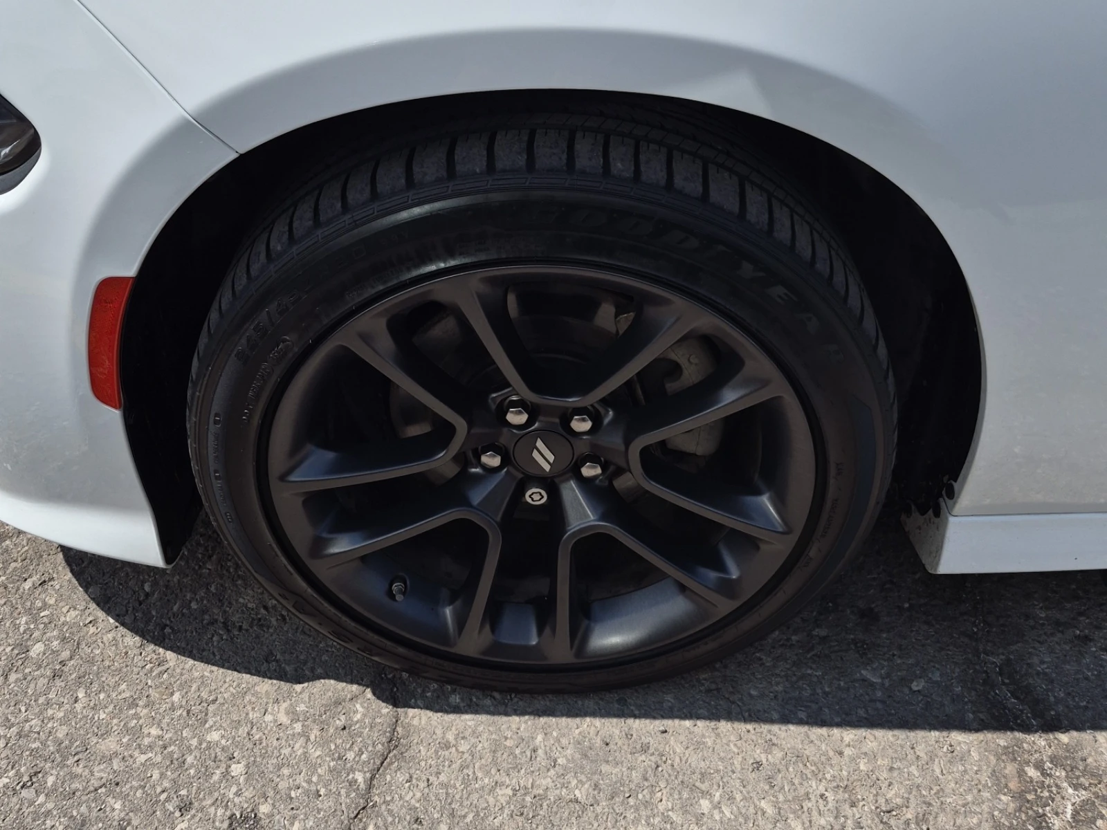 Dodge Charger R/T 5.7 HEMI * * CARFAX * * АВТО КРЕДИТ * * , снимка 5 - Автомобили и джипове - 55541919