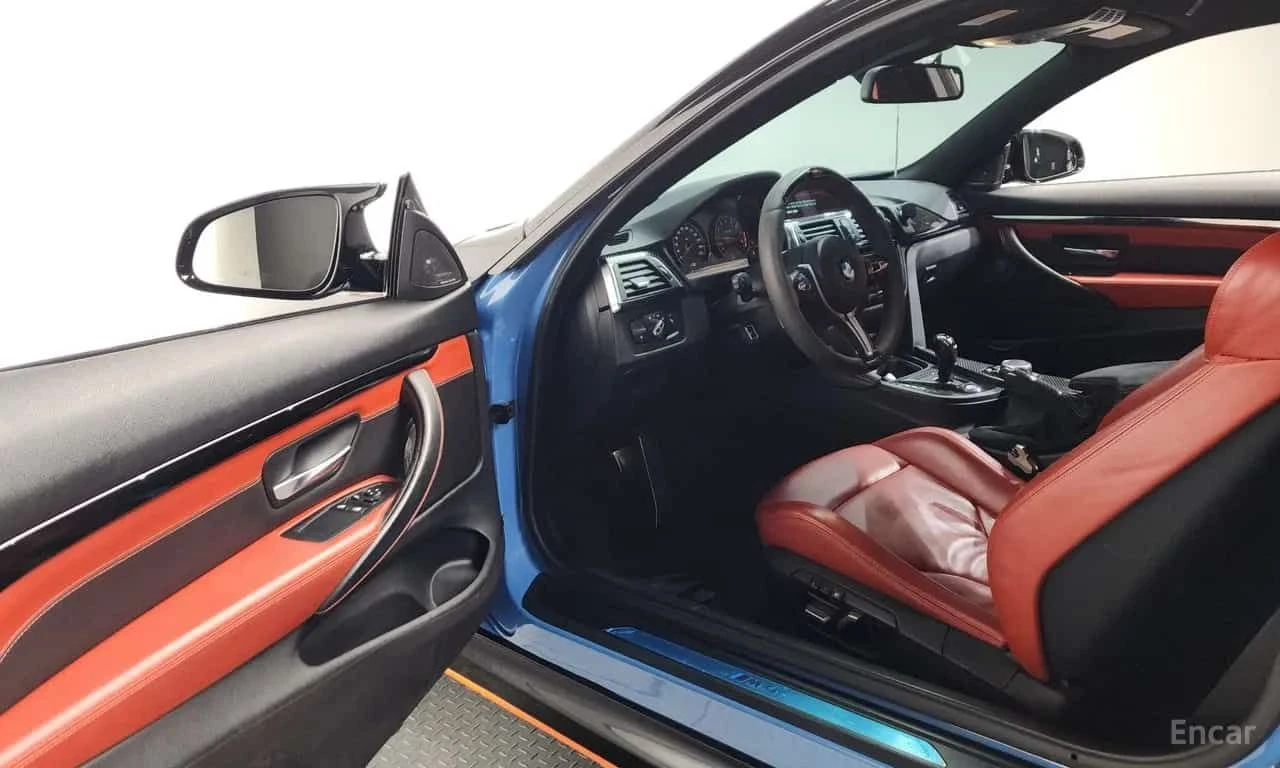 BMW M4 * Coupe * ОПЦИЯ ЗА ФИНАНСИРАНЕ, снимка 10 - Автомобили и джипове - 55564152