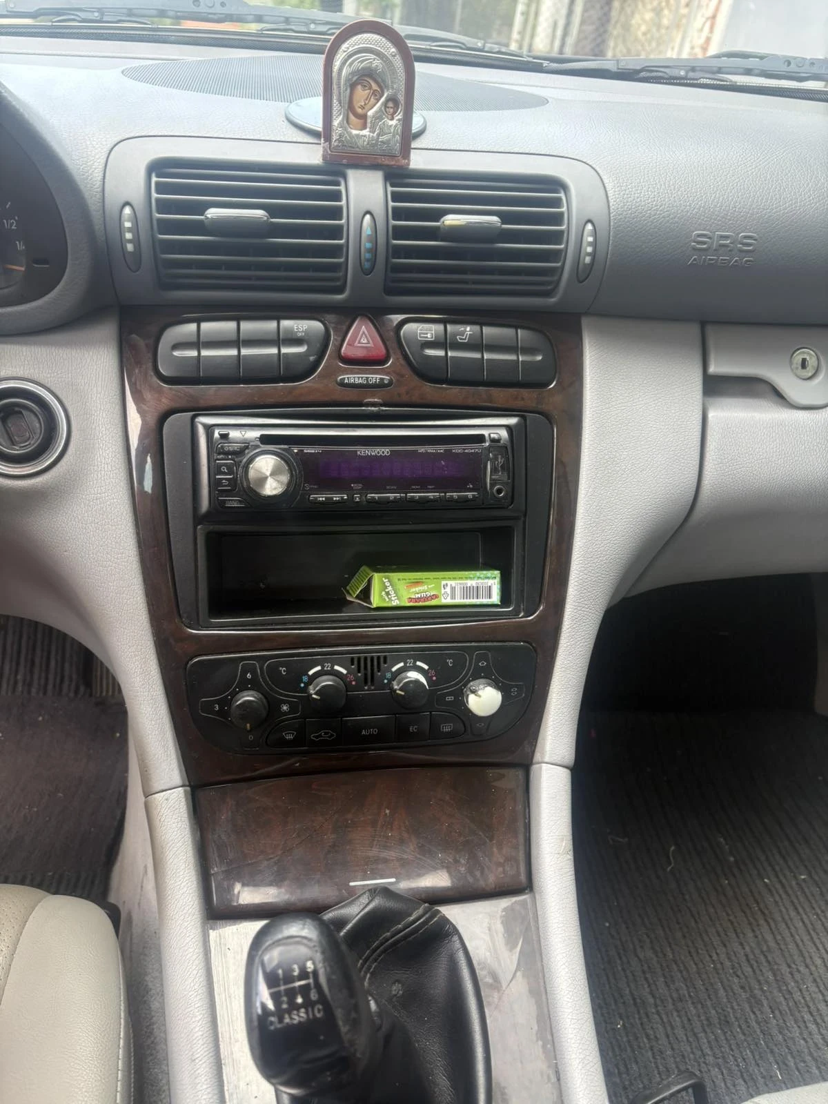 Mercedes-Benz 220 CDI, снимка 9 - Автомобили и джипове - 55673472