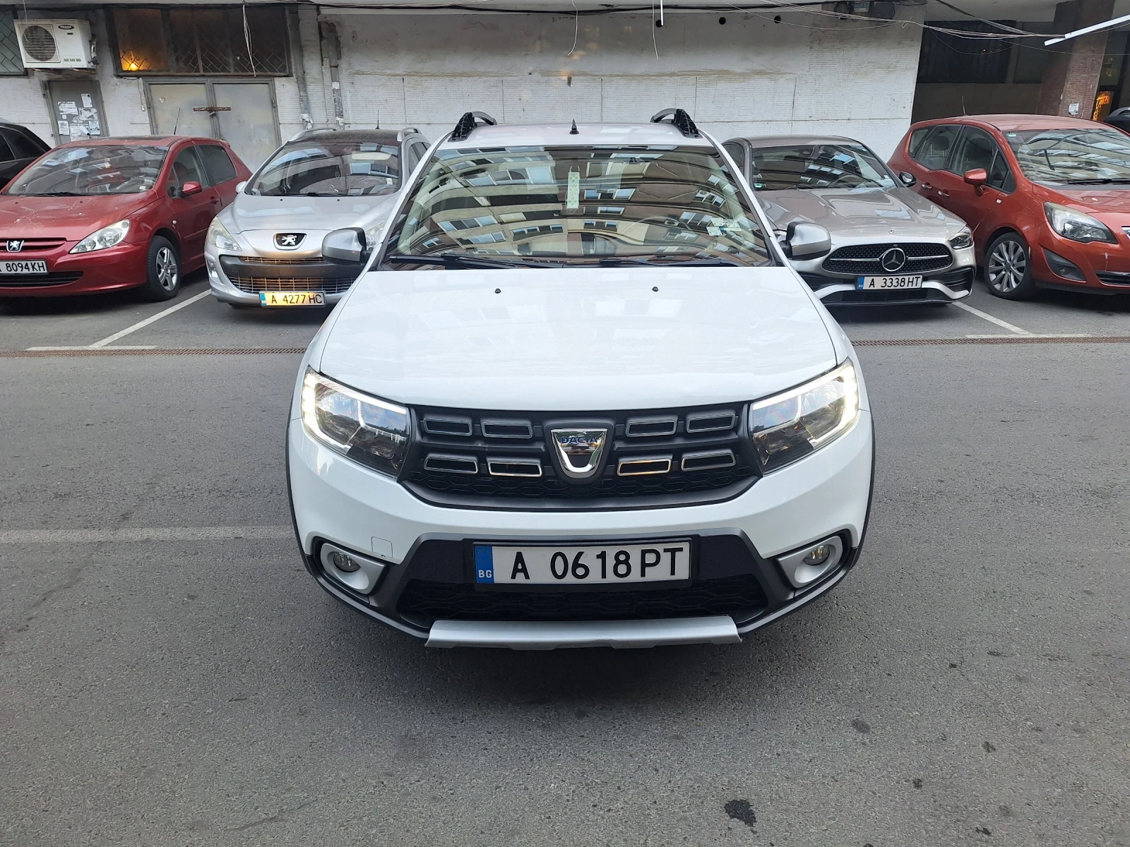 Dacia Sandero, снимка 3 - Автомобили и джипове - 55884505