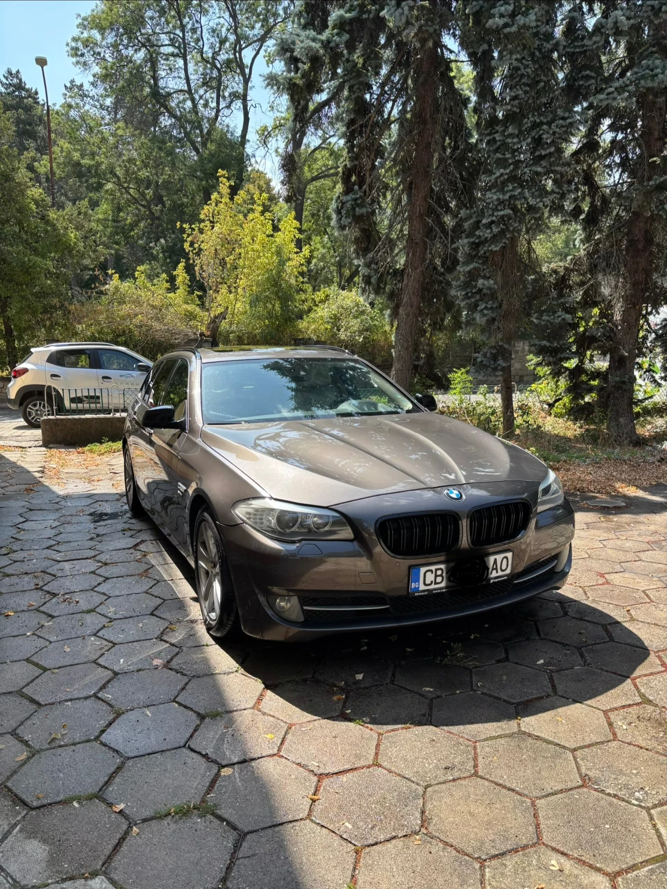 BMW 525 X drive, снимка 3 - Автомобили и джипове - 56021748
