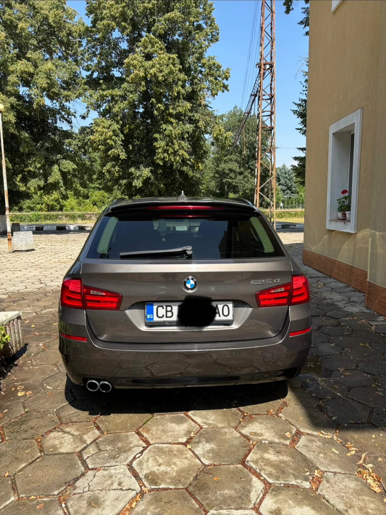 BMW 525 X drive, снимка 4 - Автомобили и джипове - 56021748