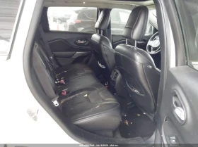 Jeep Cherokee 3.2L V-6 DOHC, 271HP 4X4 Drive - 16300 лв. - 17916795 13