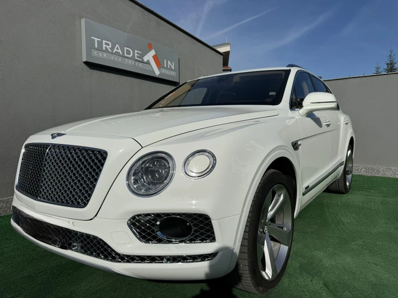 Bentley Bentayga 4.0L V8 АВАНСОВА ВНОСКА, снимка 1 - Автомобили и джипове - 48141883