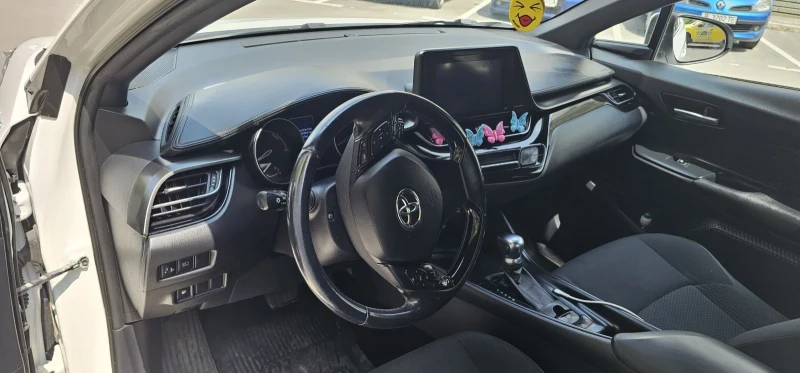 Toyota C-HR, снимка 7 - Автомобили и джипове - 52511476