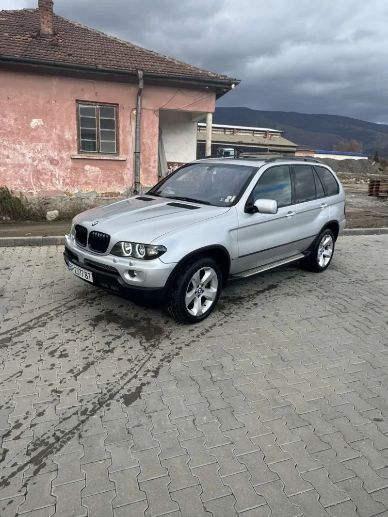 BMW X5 3.0 218кс