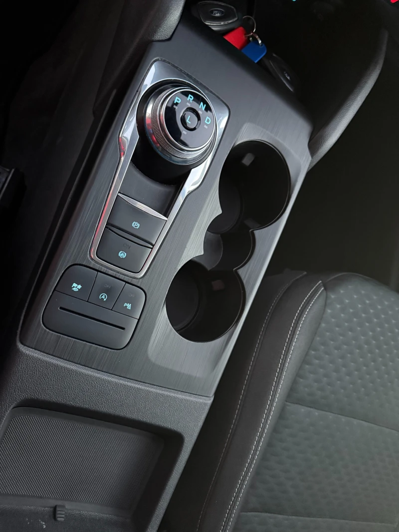 Ford Kuga 2.0TDCI 4х4 , снимка 13 - Автомобили и джипове - 52747552