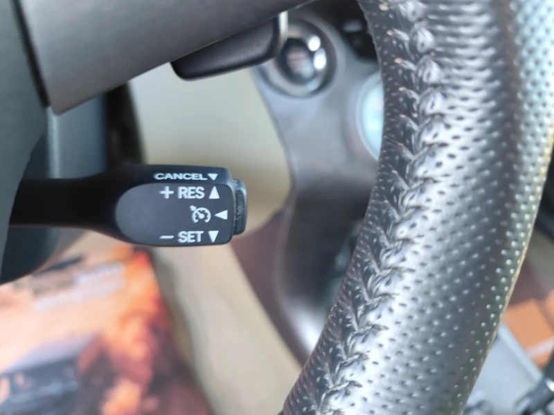 Toyota Rav4 2.2D* CROSSOVER* 4X4* АВТОМАТИК* EURO5A* , снимка 9 - Автомобили и джипове - 52934825