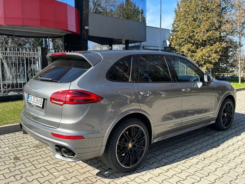 Porsche Cayenne 4.2 TDI* GTS PACK* FACE* ТЕГЛИЧ* , снимка 4 - Автомобили и джипове - 53030704