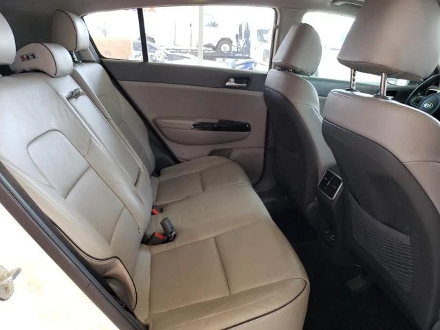 Kia Sportage 2.4L 4 All wheel drive, снимка 3 - Автомобили и джипове - 52860499